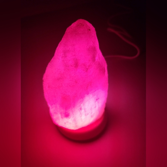 Variegated Color - Salt Lamp - Picture 8 of 16